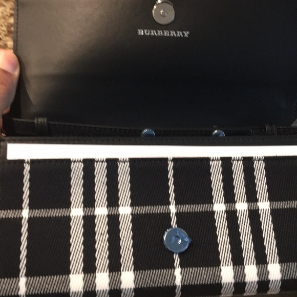 NWT Burberry Tartan Henley wallet crossbody - Picture 2 of 8